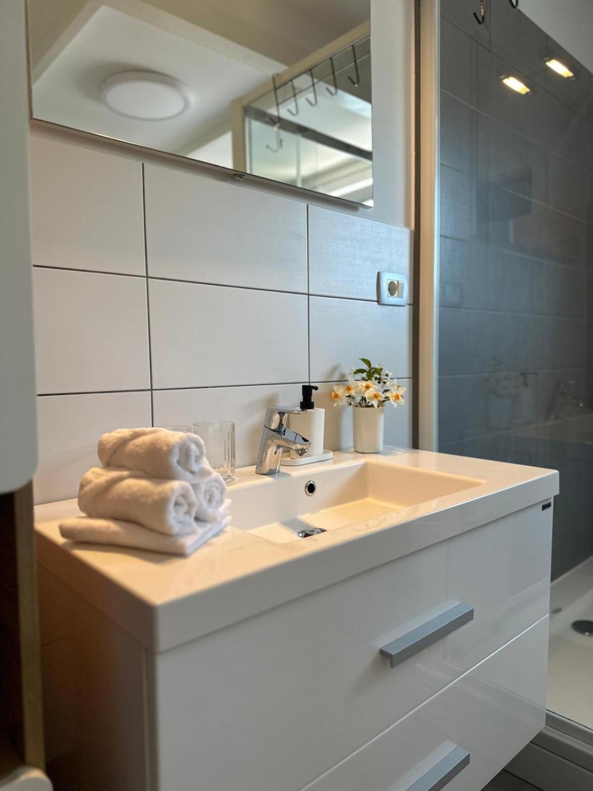 Apartment Stucin Vipava Exteriér fotografie